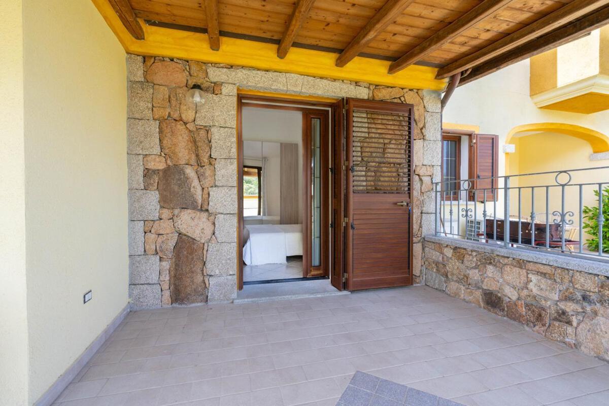 Angel Village San Teodoro  Bagian luar foto